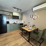 La Terrassa 7 Apartment