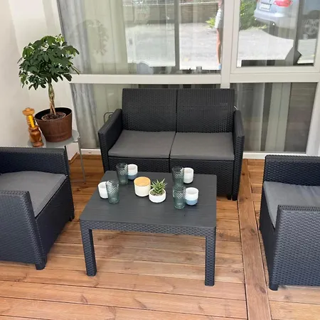 La Terrassa 7 * بورغاس