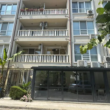 La Terrassa 7